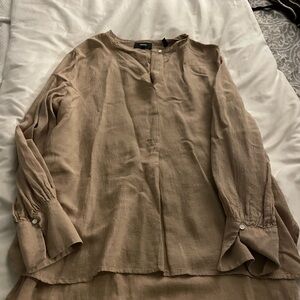 Lightweight tan silk/linen blend blouse